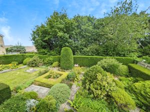 Photo 12- click for photo gallery